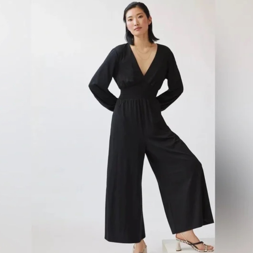 Anthropologie Hutch Wide-Leg V-Neck Jumpsuit - XS